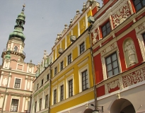 zamosc-rynek-ratusz-kamienice-ormianskie-fot-krzysztofmatys
